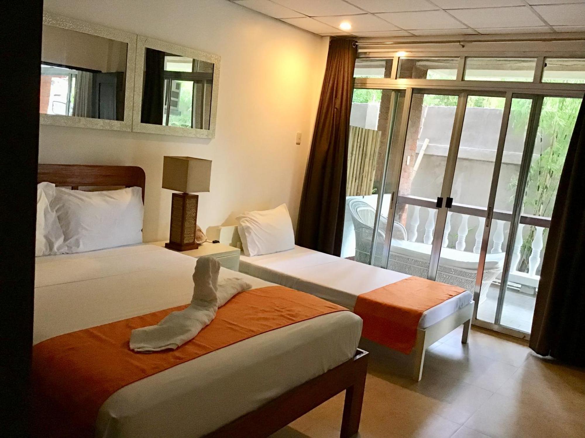 1888 Beach Resort Dumaguete City Zewnętrze zdjęcie